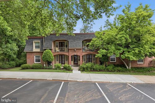 241-8114 Colony Point Rd, SPRINGFIELD, VA, 22152-1197 | Card Image
