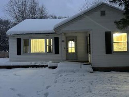 1986 Whitehall Rd, Muskegon, MI, 49445-1358 | Card Image