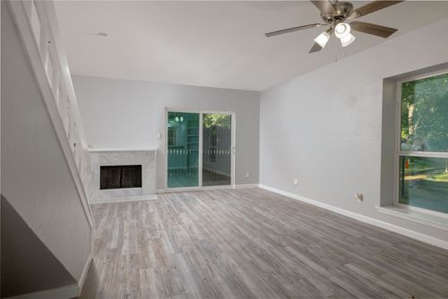 apt-d-2100 Park Willow Ln, Arlington, TX, 76011-3239 | Card Image