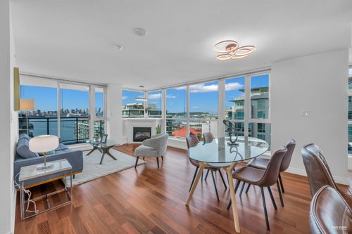 1206-188 E Espl, North Vancouver, BC, V7L4Y1 | Card Image