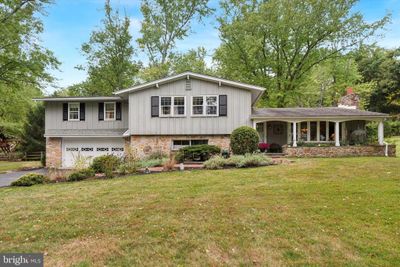 360 Lindsey Drive, House other with 5 bedrooms, 2 bathrooms and null parking in BERWYN PA | Image 2