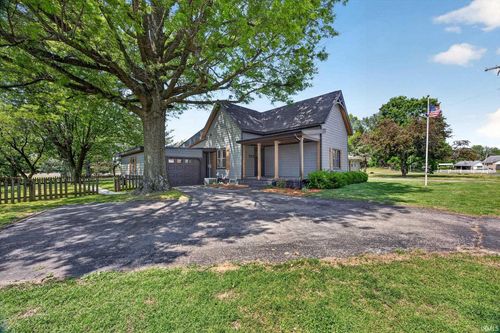 933 2nd Street, Plainville, IN, 47568-5215 | Card Image