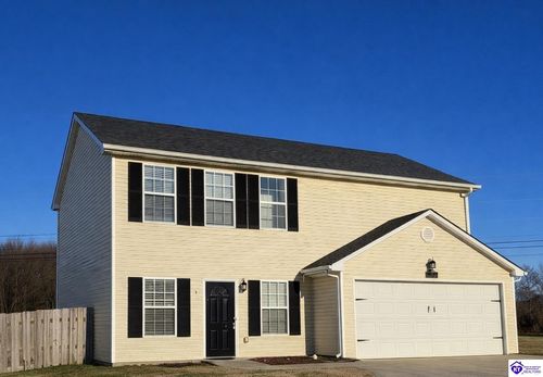 111 Calumet Ct, Elizabethtown, KY, 42701-6472 | Card Image