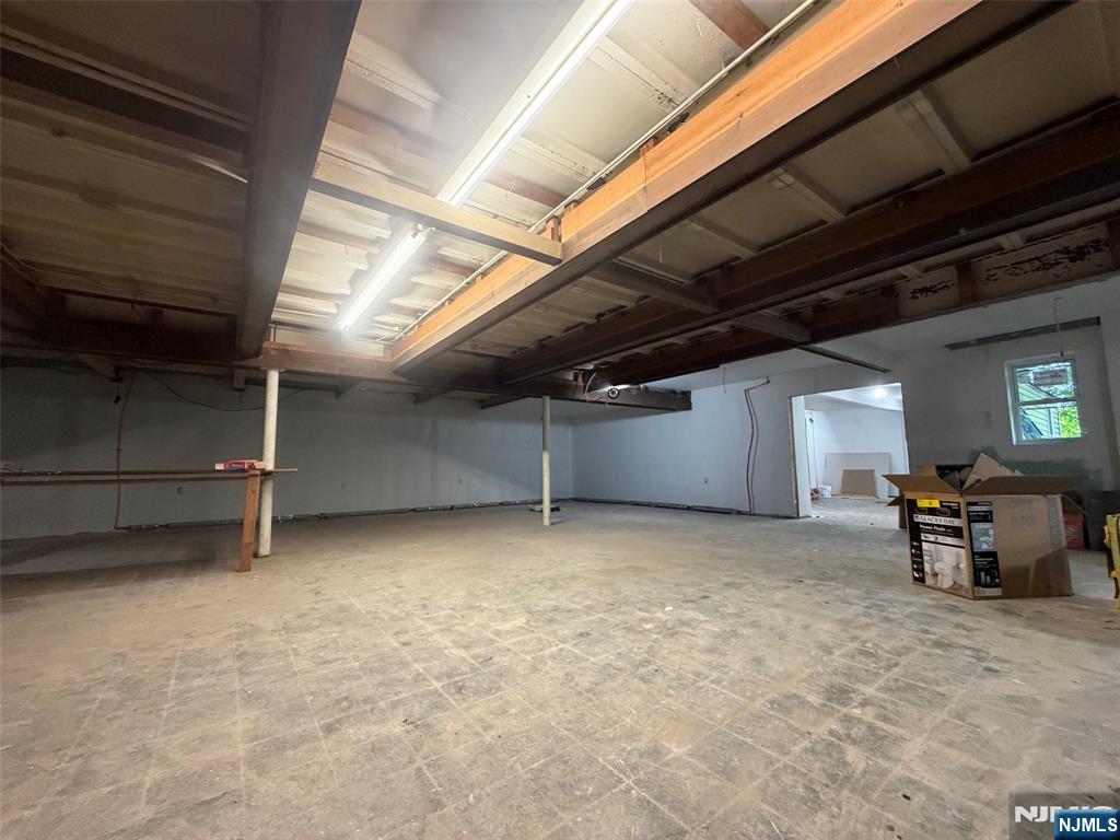 Commercial Lease in Haledon