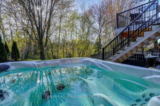 64 Button Cres, House other with 4 bedrooms, 5 bathrooms and 2 parking in Uxbridge ON | Image 42