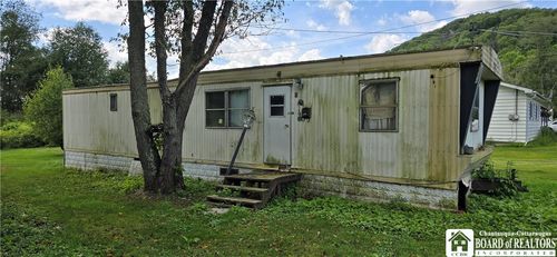 137 Dean St, Bolivar, NY, 14715-9688 | Card Image