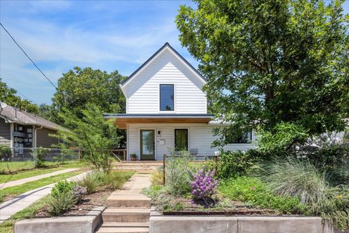 618 Denson Dr, Austin, TX, 78752-4015 | Card Image