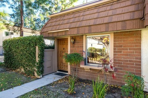 unit-7-10214 Larwin Ave, Chatsworth, CA, 91311-0106 | Card Image