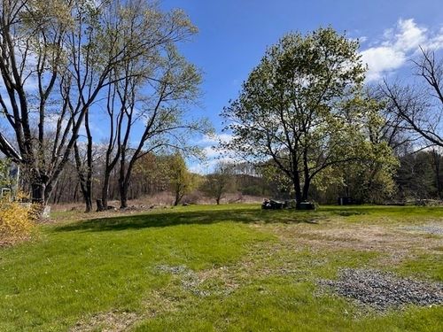 229 & 225 Providence Rd, South Grafton, MA, 01560-1107 | Card Image