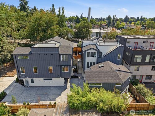 b-1407 29th Ave, Seattle, WA, 98122-3201 | Card Image