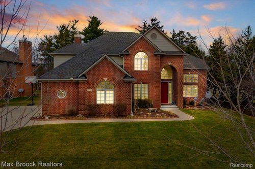 29750 Martell Ct, Novi, MI, 48377-1742 | Card Image