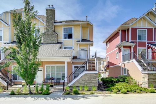 154 W Springs Rd Sw, Calgary, AB, T3H5W2 | Card Image