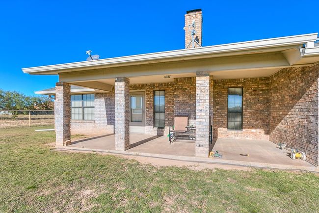 Covered Patio | Image 31