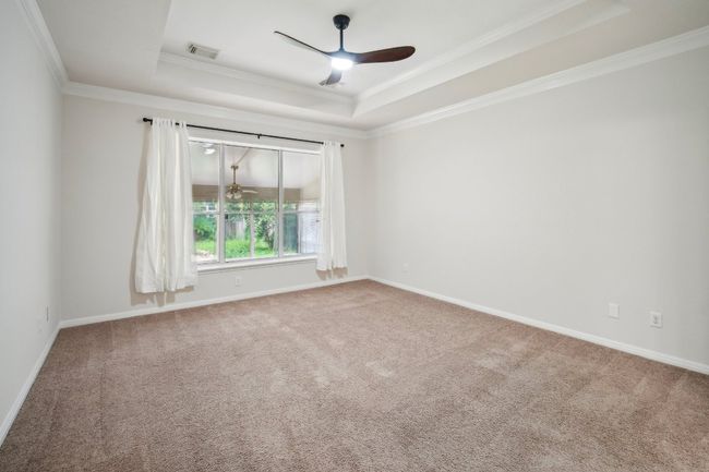Primary Bedroom | Image 11