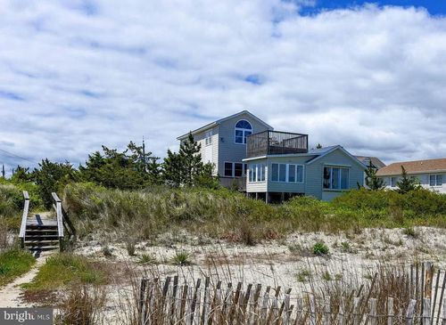 2 Florida Ave, MILTON, DE, 19968-9519 | Card Image