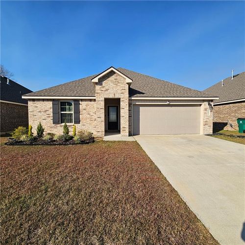 8084 Olde Town Ct, Alexandria, LA, 71303-4070 | Card Image