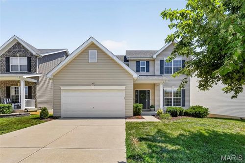 302 Pecan Bluffs Dr, Wentzville, MO, 63385-4845 | Card Image