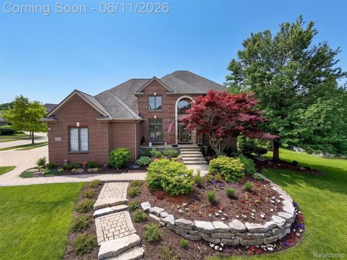 41621 Hempshire St, Novi, MI, 48375-4791 | Card Image