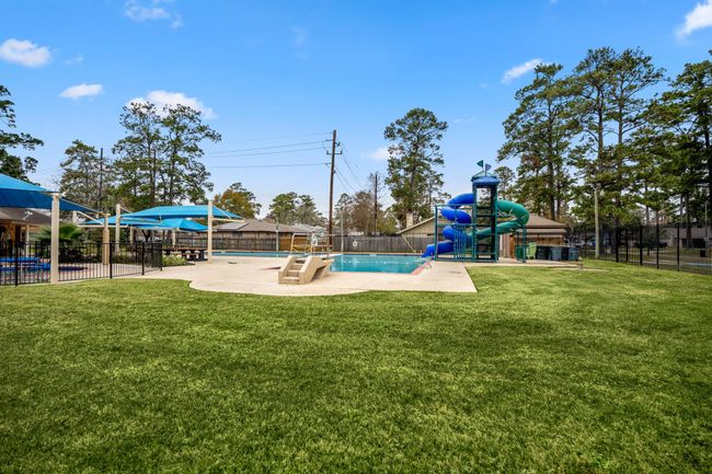 Community pool walking distance from home | Image 22