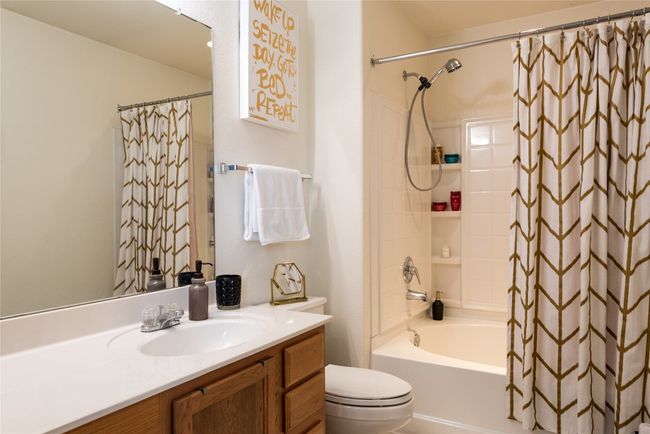 5511 Apple Orchard Ln, House other with 3 bedrooms, 3 bathrooms and 1 parking in Austin TX | Image 9