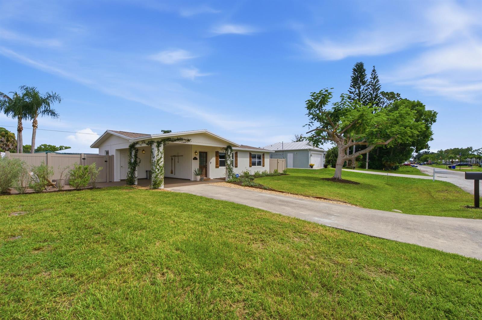 Residential in Stuart 3