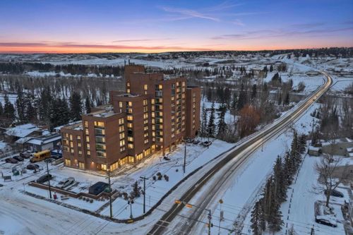 308-8604 48 Avenue Nw, Calgary, AB, T3B5E6 | Card Image