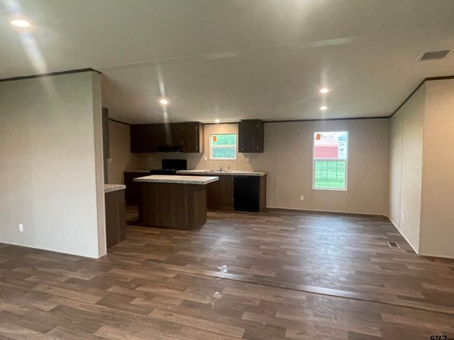5208 County Road 381, House other with 3 bedrooms, 2 bathrooms and null parking in Tyler TX | Image 13