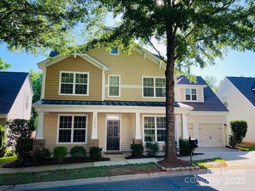 17218 Caldwell Track Dr, Huntersville, NC, 28078-8004 | Card Image