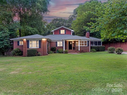 115 Heathwood Rd, Charlotte, NC, 28211-1913 | Card Image
