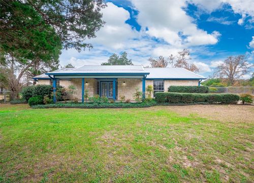 137 Blanket Flower Dr, Bastrop, TX, 78602-6820 | Card Image