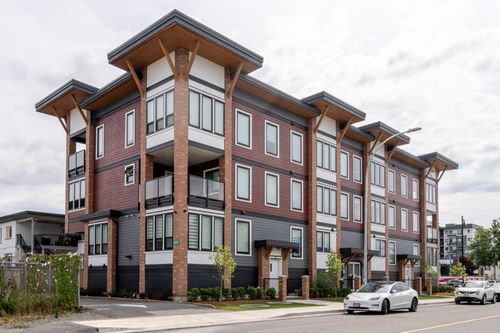 104-9384 Fletcher St, Chilliwack, BC, V2P4Z2 | Card Image