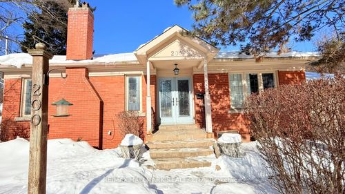 200 Berry Rd, Etobicoke, ON, M8Y1W8 | Card Image