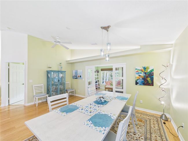 622 Cottonwood Rd, House other with 3 bedrooms, 2 bathrooms and null parking in Sebastian FL | Image 8