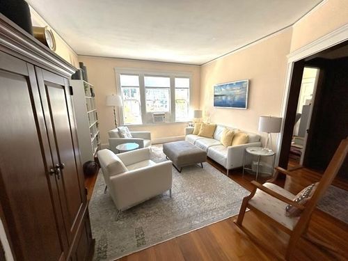 apt-3-274 Poplar St, Boston, MA, 02131-3671 | Card Image