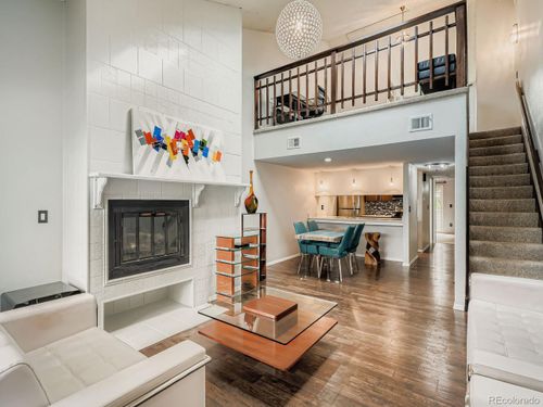 apt-6-8095 E Colorado Ave, Denver, CO, 80231-8016 | Card Image