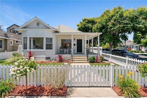 535 Roswell Ave, Long Beach, CA, 90814-1753 | Card Image