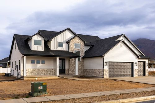 2508 W 3000 N, Farr West, UT, 84404 | Card Image