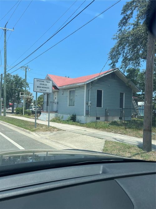 825 N Ridgewood Ave, DAYTONA BEACH, FL, 32114-2043 | Card Image