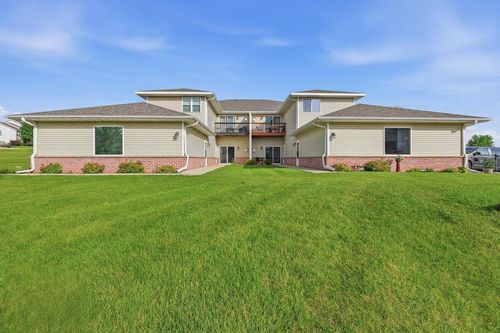 4-334 Brookside Drive, MAYVILLE, WI, 53050 | Card Image