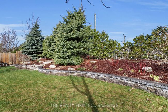 15 Mayapple Cres, House other with 5 bedrooms, 3 bathrooms and 4 parking in Ilderton ON | Image 47