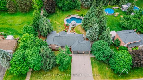 35 Hawthorne Rd, Mono, ON, L9W6G6 | Card Image