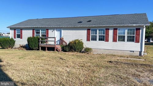 11433 Trussum Pond Rd, LAUREL, DE, 19956-3411 | Card Image