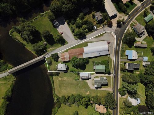 1 Bridge St, Walton, NY, 13856-1437 | Card Image