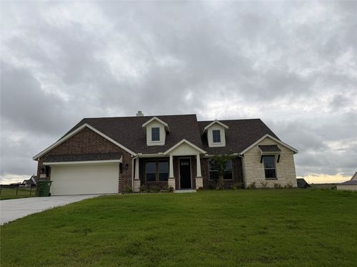 131 Llanos Dr, Decatur, TX, 76234-2542 | Card Image