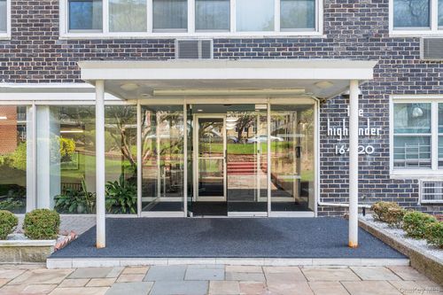 7s-16420 Highland Avenue, New York, NY, 11432 | Card Image