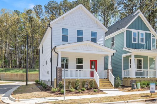122 Weavers Grove Dr, Chapel Hill, NC, 27514-7461 | Card Image