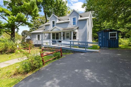 4 North St, Marcellus, NY, 13108-1214 | Card Image