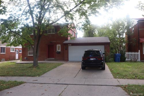 29275 Roan Drive, Warren, MI, 48093 | Card Image
