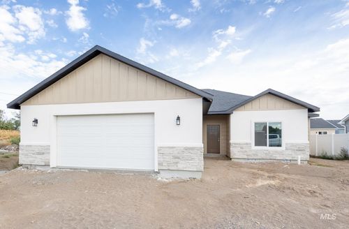 1122 13th St, Rupert, ID, 83350-1253 | Card Image