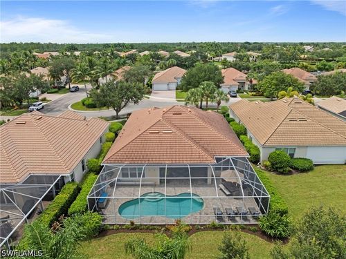 15054 Cuberra Ln, BONITA SPRINGS, FL, 34135-8653 | Card Image
